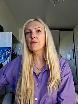 Monna online show from 05-04-26, 02:42