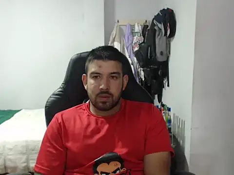 Axel11113 online show from 11-10-25, 02:05