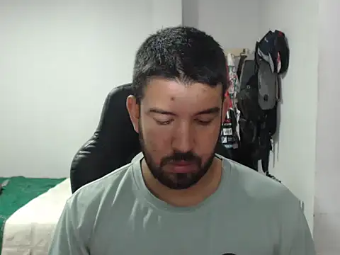 Axel11113 online show from 11-25-25, 02:34