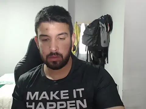 Axel11113 online show from 12-02-25, 02:23