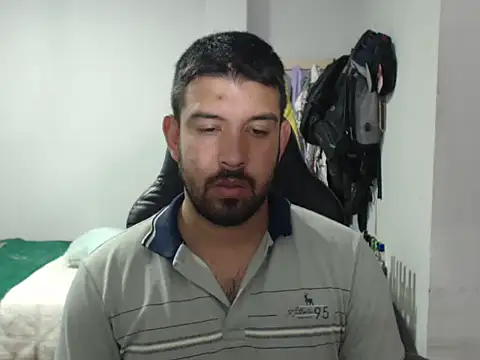 Axel11113 online show from 11-19-25, 02:44