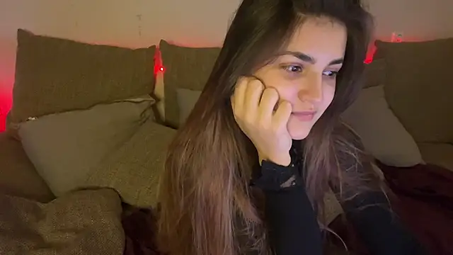 Vivalenti Kiss online show from 12-04-25, 12:37