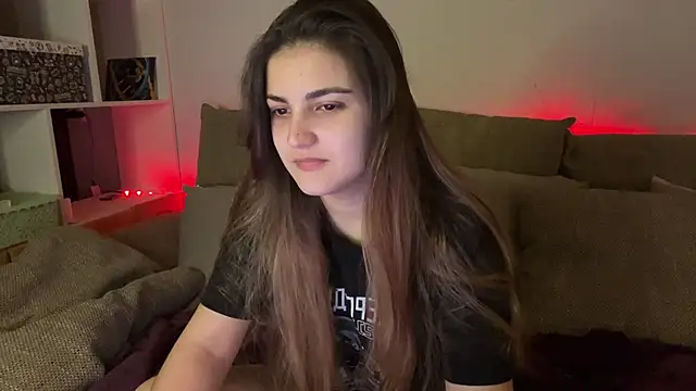 Vivalenti Kiss online show from 11-28-25, 01:44