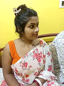 Snapshot of Naughty-Chaaya chatting on 10-05-25, 06:20 Naughty-Chaaya online show from 10-05-25, 06:20