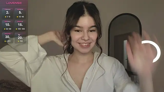 Snapshot of sladkoezzzka chatting on 09-17-25, 05:15 sladkoezzzka online show from 09-17-25, 05:15
