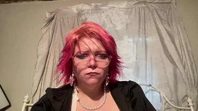 Snapshot of g0lden_are0las89 chatting on 05-12-26, 11:22 g0lden are0las89 online show from 05-12-26, 11:22