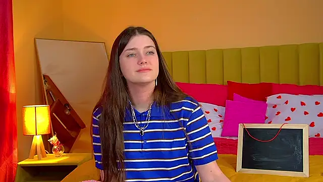 JessicaJewells online show from 03-18-26, 06:27