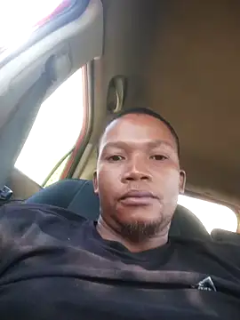 Snapshot of Matotoka45 chatting on 10-10-25, 06:47 Matotoka45 online show from 10-10-25, 06:47