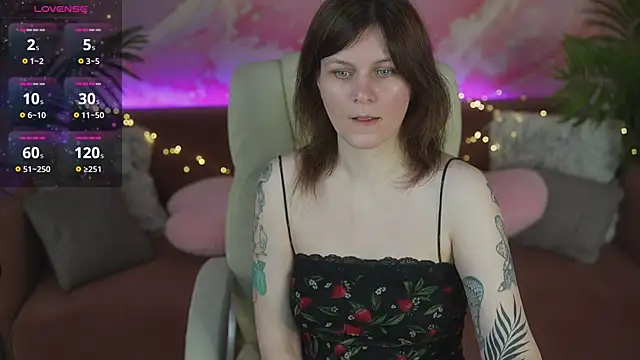 TinaMelt online show from 04-05-26, 06:58