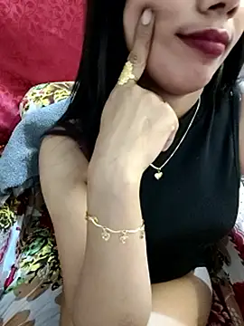 Snapshot of priya_26 chatting on 10-21-25, 12:00 priya 26 online show from 10-21-25, 12:00