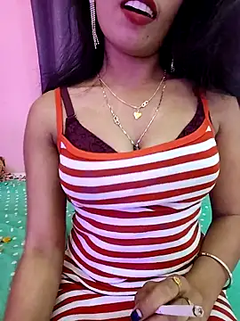 Snapshot of priya_26 chatting on 09-18-25, 04:10 priya 26 online show from 09-18-25, 04:10