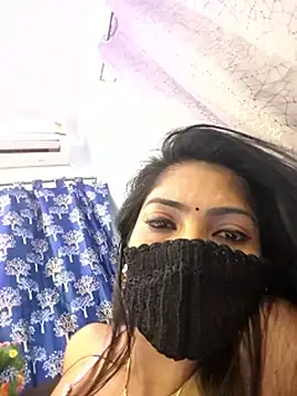 priya 26 online show from 12-20-25, 02:14