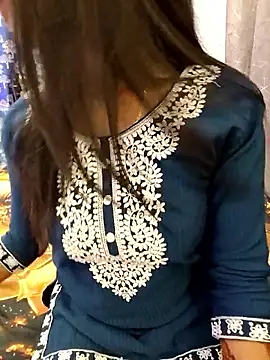 priya 26 online show from 05-03-26, 10:42