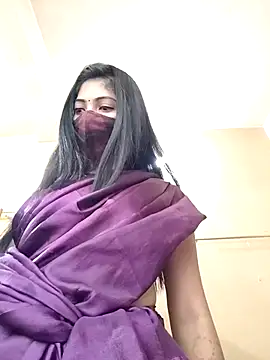 Snapshot of priya_26 chatting on 10-04-25, 02:46 priya 26 online show from 10-04-25, 02:46