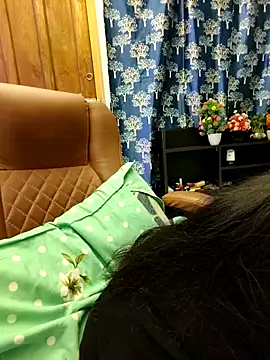 priya 26 online show from 05-18-26, 01:49