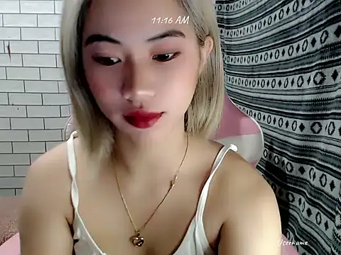Snapshot of Rainea149 chatting on 10-26-25, 03:18 Rainea149 online show from 10-26-25, 03:18