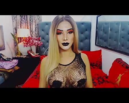 Snapshot of Mistress4fun chatting on 03-31-26, 06:54 Mistress4fun online show from 03-31-26, 06:54