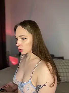 AlexaSpark  online show from 09-27-25, 06:14