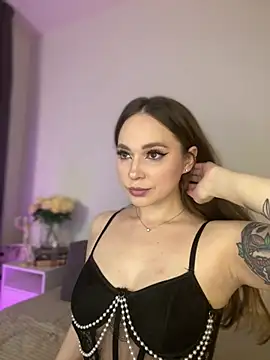 Snapshot of AlexaSpark_ chatting on 05-15-26, 07:01 AlexaSpark online show from 05-15-26, 07:01