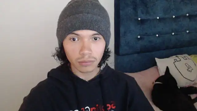 Xoxo Smiles online show from 09-13-25, 06:41