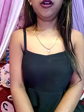 Snapshot of Puja-baby chatting on 05-11-26, 07:21 Puja-baby online show from 05-11-26, 07:21