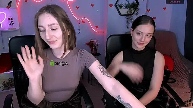 eva smiith  online show from 03-17-26, 06:49