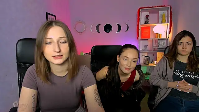 Snapshot of eva_smiith_ chatting on 05-27-26, 05:37 eva smiith online show from 05-27-26, 05:37