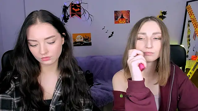 eva smiith  online show from 10-20-25, 12:17