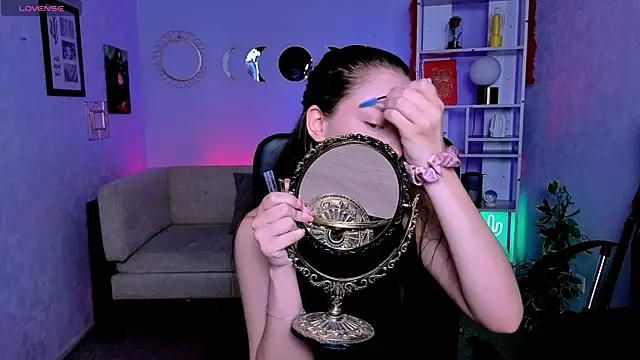 Snapshot of eva_smiith_ chatting on 06-02-26, 05:40 eva smiith online show from 06-02-26, 05:40