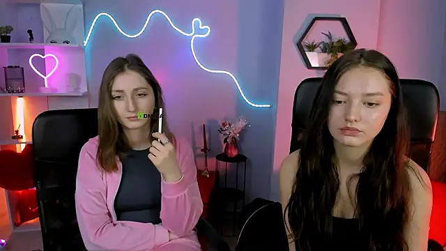 Snapshot of eva_smiith_ chatting on 02-05-26, 07:15 eva smiith online show from 02-05-26, 07:15