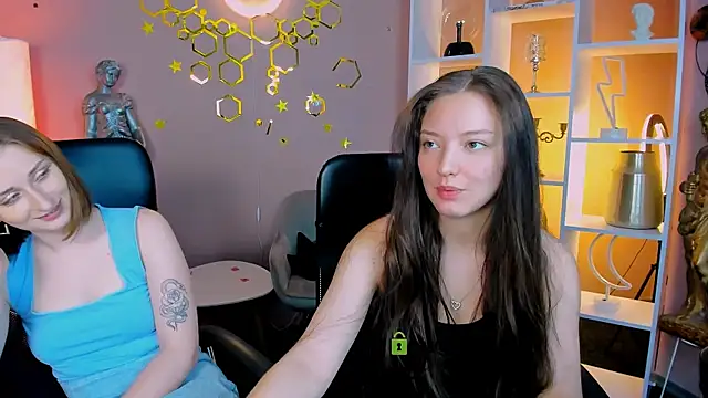 Snapshot of eva_smiith_ chatting on 06-30-26, 05:40 eva smiith online show from 06-30-26, 05:40