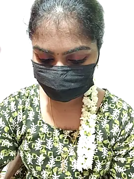 Snapshot of Tamil_Princess12 chatting on 06-14-26, 07:26 Tamil Princess12 online show from 06-14-26, 07:26