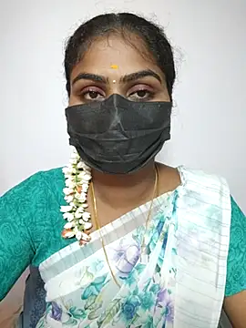 Snapshot of Tamil_Princess12 chatting on 12-20-25, 06:00 Tamil Princess12 online show from 12-20-25, 06:00