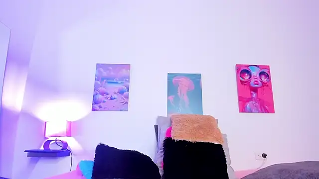 Snapshot of malthe_022 chatting on 12-01-25, 07:04 malthe 022 online show from 12-01-25, 07:04