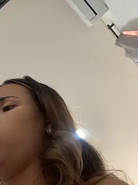 emma-conti2 online show from 05-20-26, 01:08