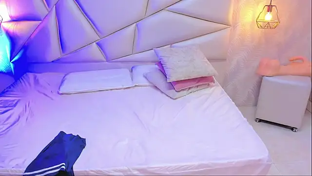 lulukawai16 online show from 10-01-25, 07:07