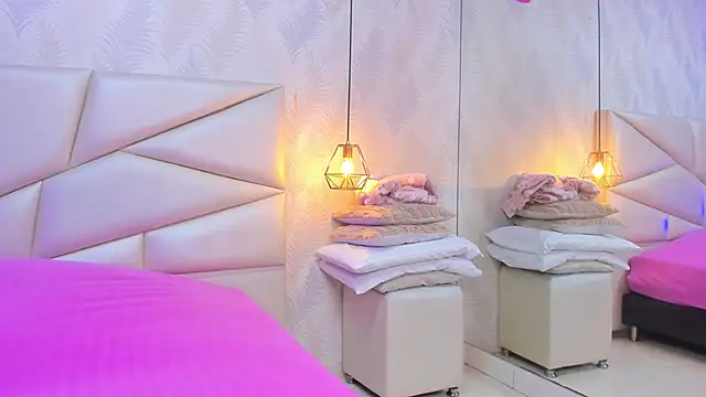 lulukawai16 online show from 11-14-25, 07:17