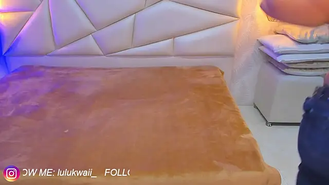 lulukawai16 online show from 11-21-25, 07:46