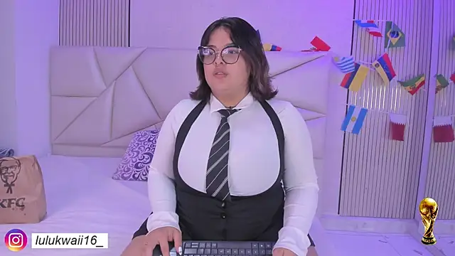 lulukawai16 online show from 06-20-26, 07:08