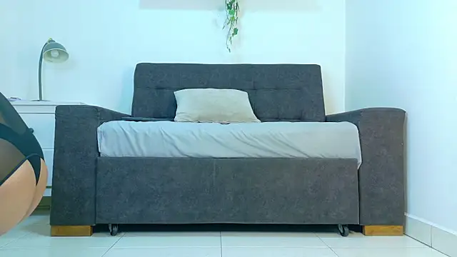 RiriiBrunette   online show from 05-21-26, 07:44