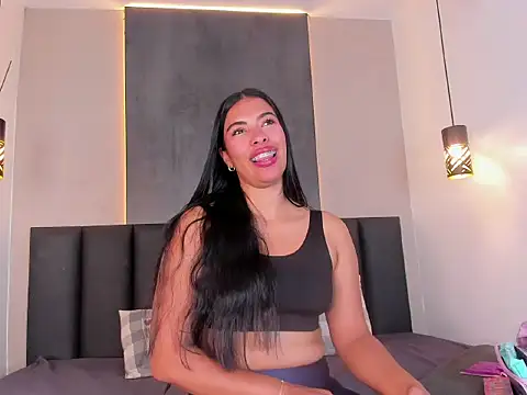 RiriiBrunette   online show from 11-07-25, 08:57