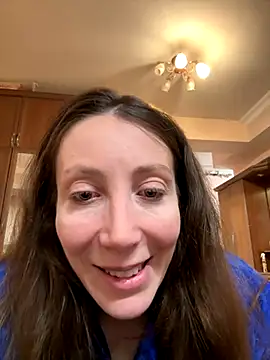 HellaryTourent online show from 11-25-25, 03:01