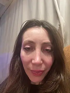 HellaryTourent online show from 02-01-26, 05:44