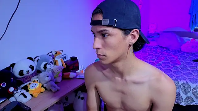 LuClawthorne  online show from 09-25-25, 10:38