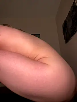 Bambi-Live online show from 09-19-25, 06:56