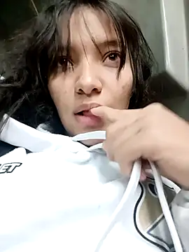 mia blue01 online show from 09-25-25, 02:28