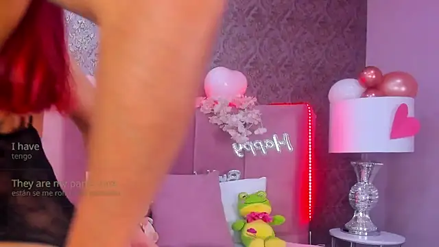 Snapshot of amber_sparkle chatting on 03-05-26, 03:30 amber sparkle online show from 03-05-26, 03:30