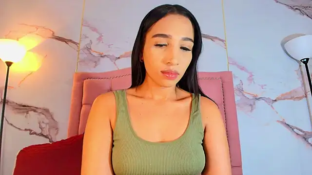 AlyaThompson online show from 06-19-26, 04:18