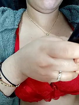 Queen-15 online show from 12-15-25, 10:26