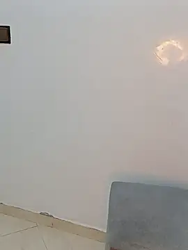 Queen-15 online show from 11-10-25, 06:02